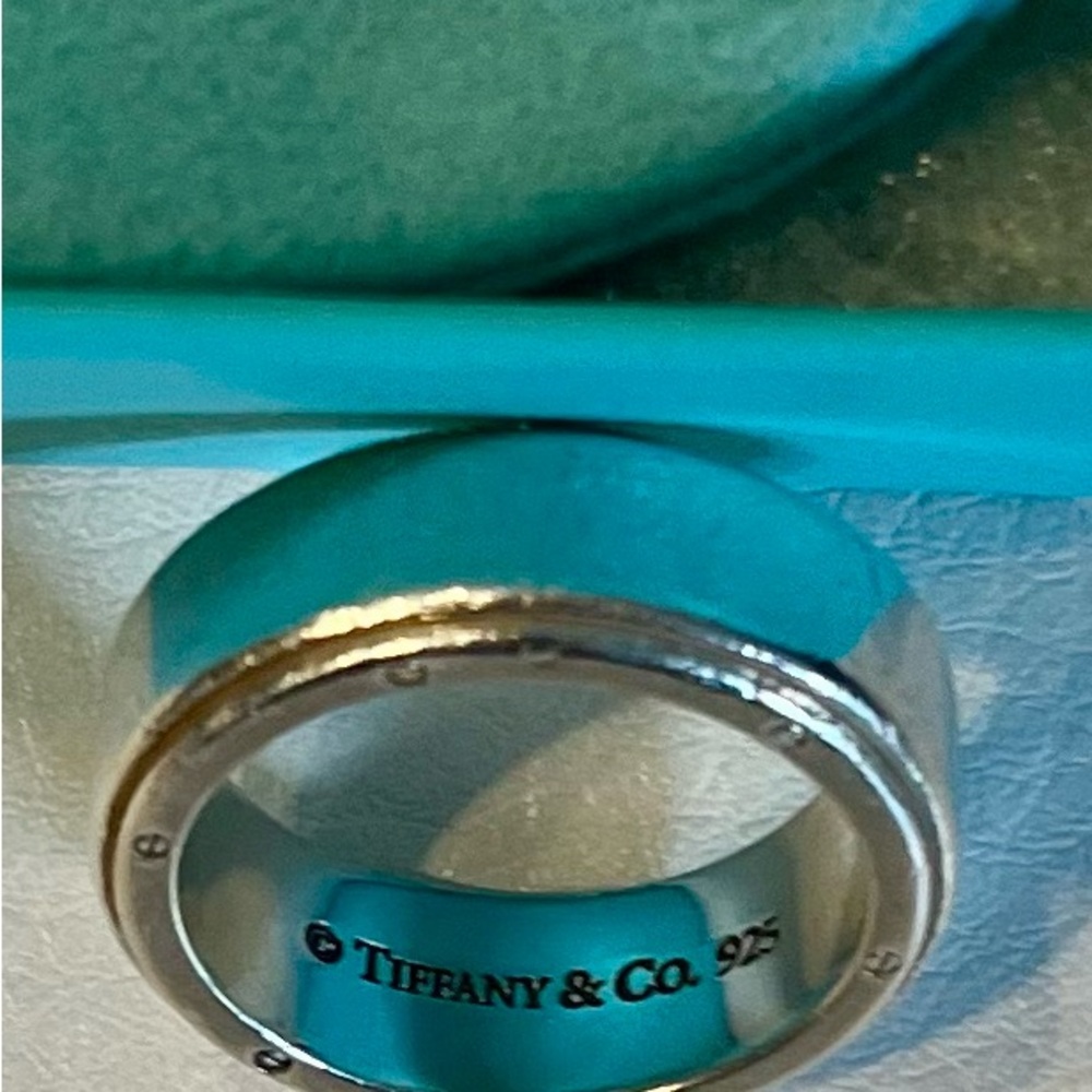 Men’s Tiffany & Co ring size 11